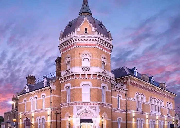 The Lansbury Heritage Hotel And Spa By Sunday - Canary Wharf Londres